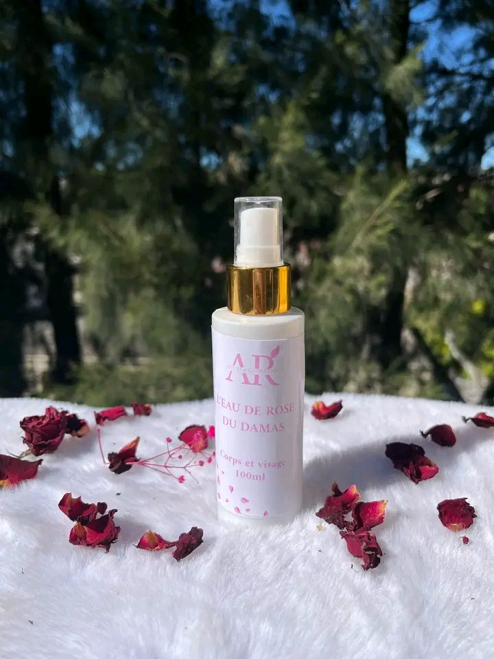 ماء الورد الدمشقي